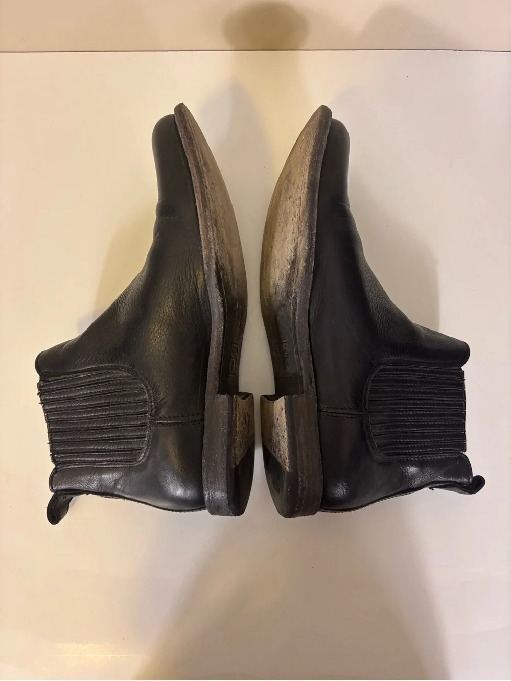 Frye Men's Black Leather Chukka Chelsea Boots 9.5